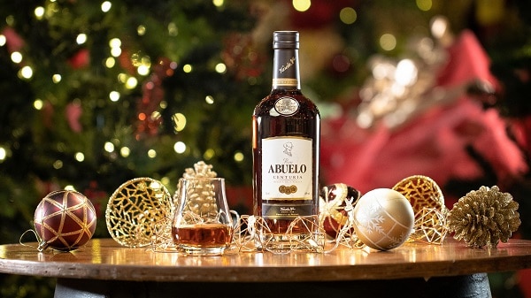 Ron Abuelo Rum Centuria on festively decorated table