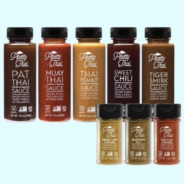 pretty thai hot sauce 5 pack and 3 spices